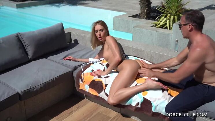 Cumshot on Angelika Grays Outdoor Blonde