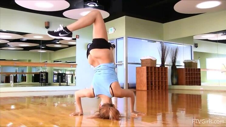 [FTVGirls] - Nudist Anita's Solo Debut - Embry