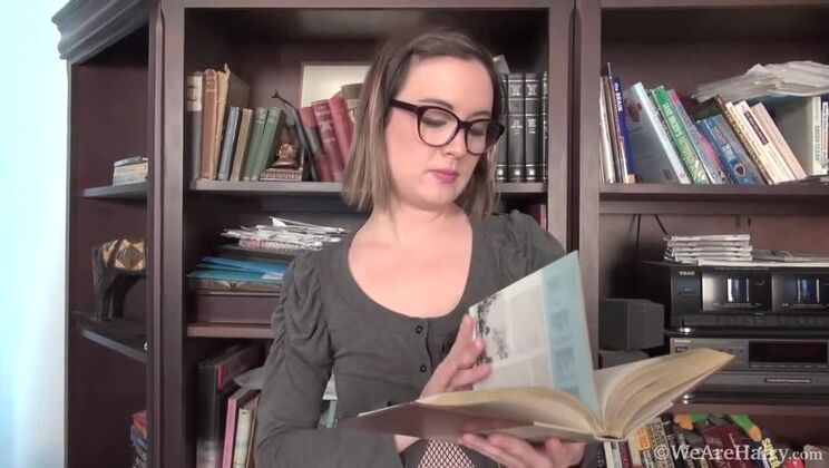 [WeAreHairy] - Ruby Rose in Lingerie Touches Herself - Ruby Rose