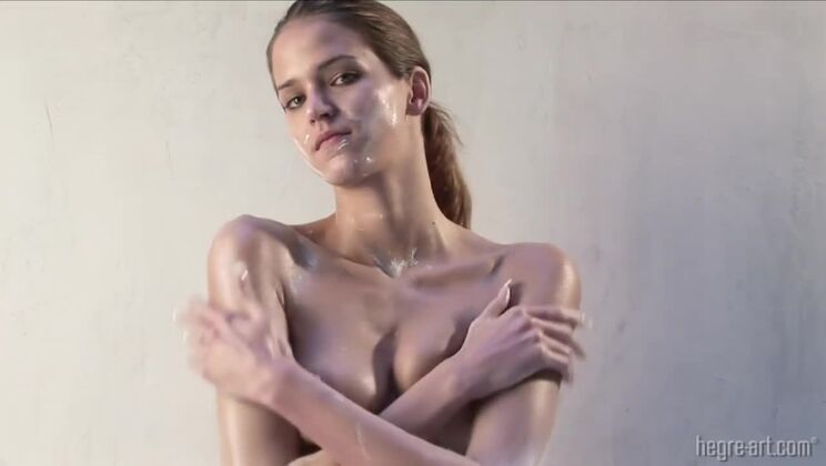 [Hegre] - Silvie Frozen Skinny Brunette with Bush