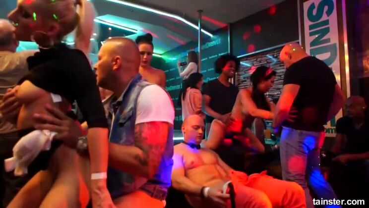 [Tainster] - Blonde, Brunette, Ebony: Amirah Adara, Mia Blond & Kate Gold - Amirah Adara - Tiffany Doll - Victoria Puppy - Alexis Crystal - Kattie Gold - Cynthia Vellons - mia blond