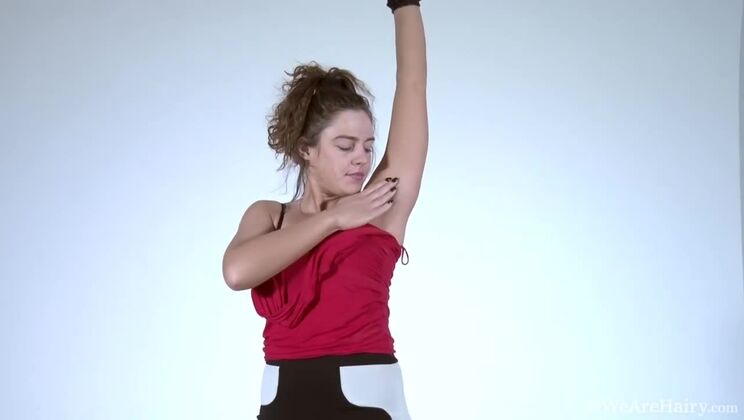 [WeAreHairy] - Hairy Dominique Reveals All - Baby Boom