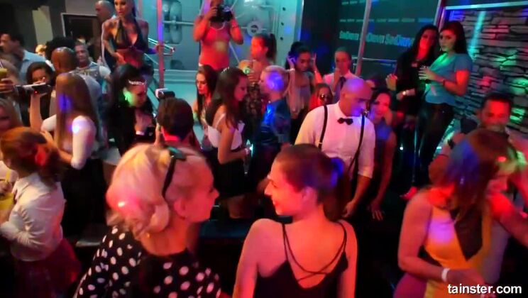 Orgy Part 1: Fingering, Deepthroat, and Pussy Licking