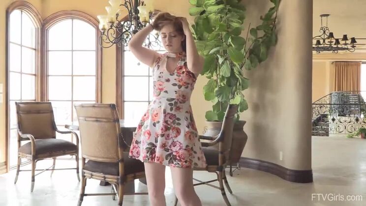 Solo Sutton - Playing With Herself & Toys