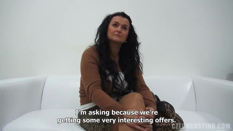 Czech MILF Lucie Seduces