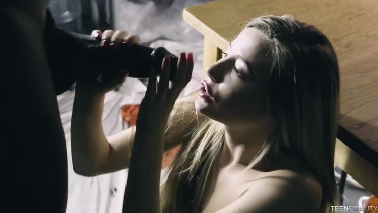 [TeenFidelity] - Interracial Cumshot on Blonde Teen - Carolina Sweets - Jason Brown