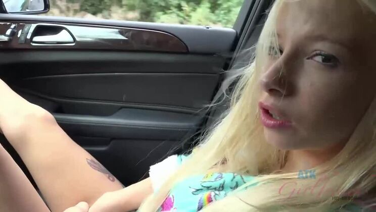 [ATKGirlfriends] - Cumming on Kenzie Reeves on the Beach