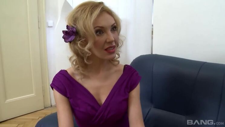 Gina Monelli Gives You a Slow Pussy Ride