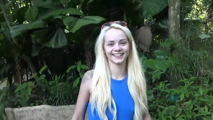 Elsa Jean's Footjob Leads to Artistic Cumshot