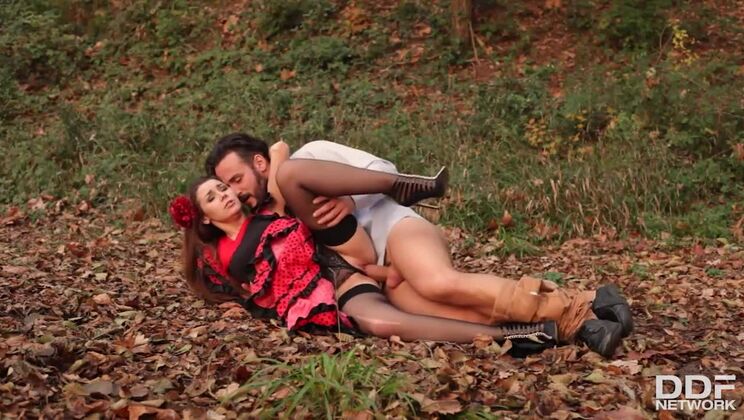 [HandsOnHardcore] - European Stacy Snake in Woodland Lingerie - Stacy Snake