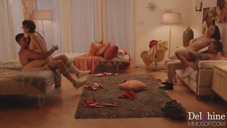 [ModelMediaUS] - One Guy, Two Hot Women, One Date - Mira