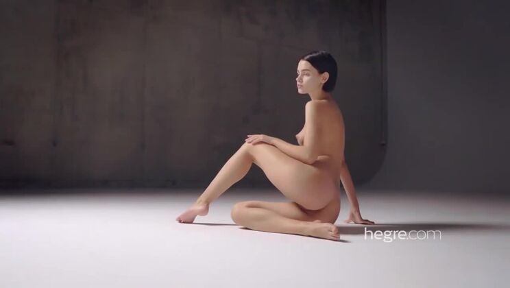 [Hegre] - Skinny and Beautiful Ariel Sex