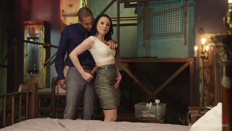 [KinkUniversity] - The Best Handjob Ever - Veruca James