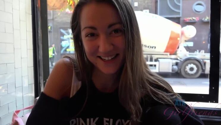 [ATKGirlfriends] - Lily Adams - Fingering Fun in England