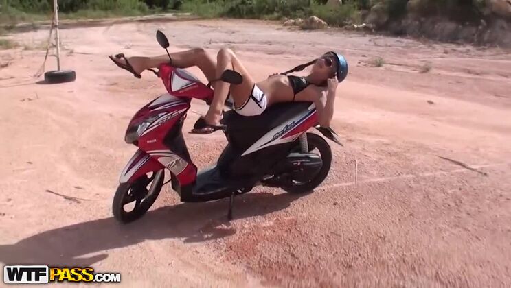 [PornWeekends] - Amateur Vacation Fuck: Victoria Tiffani on a Bike - Victoria Tiffani