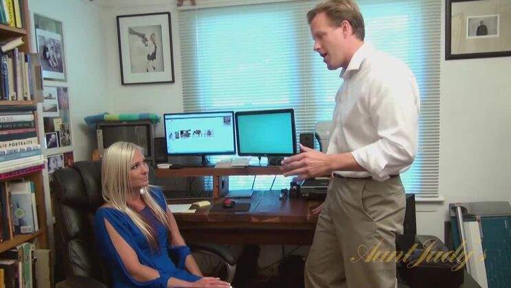 [AuntJudys] - Elizabeth's Deepthroat Blowjob with Facial - Elizabeth