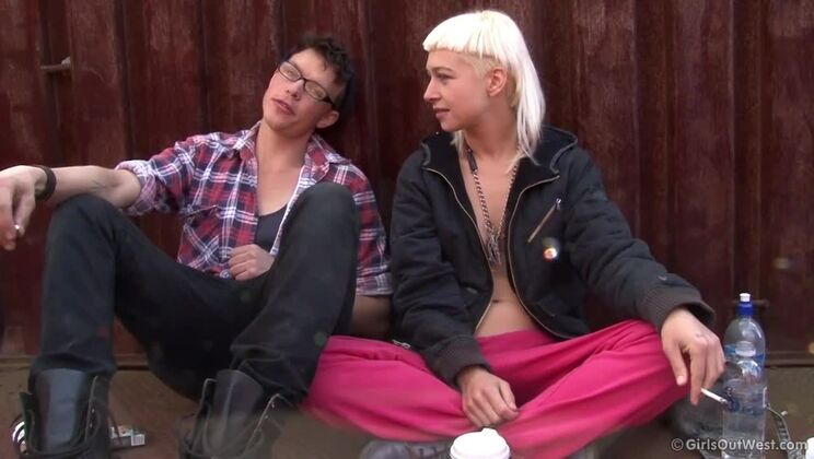 Steel Meets Bobby - Railway Chat