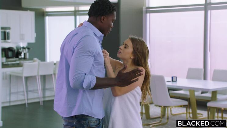 Louie Smalls Gets Lucky with Brunette Babe