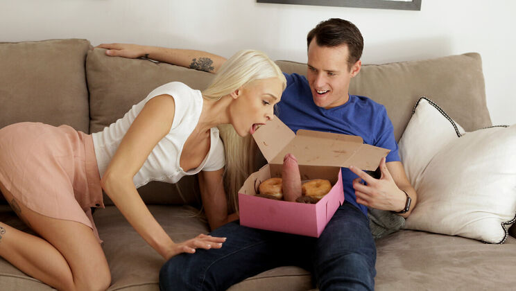 [StepSiblingsCaught] - Emma Hix's Deepthroat Adventure