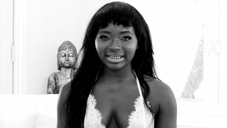 Noemie's Intimate Ebony Fantasies