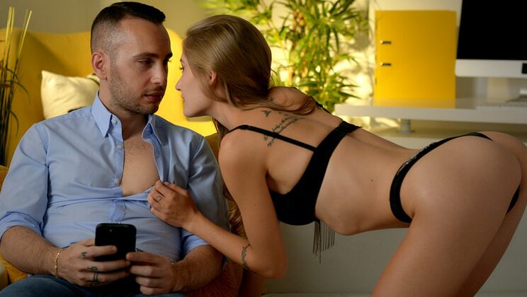 Deepthroat and Doggy