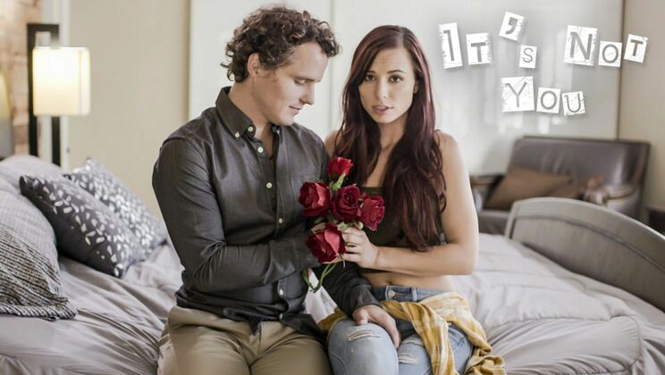 [PureTaboo] - Natural Beauty Aidra Fox - Aidra Fox - Robby Apples