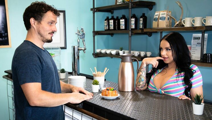 Tattooed Lesbian Payton Preslee Craves Creampie