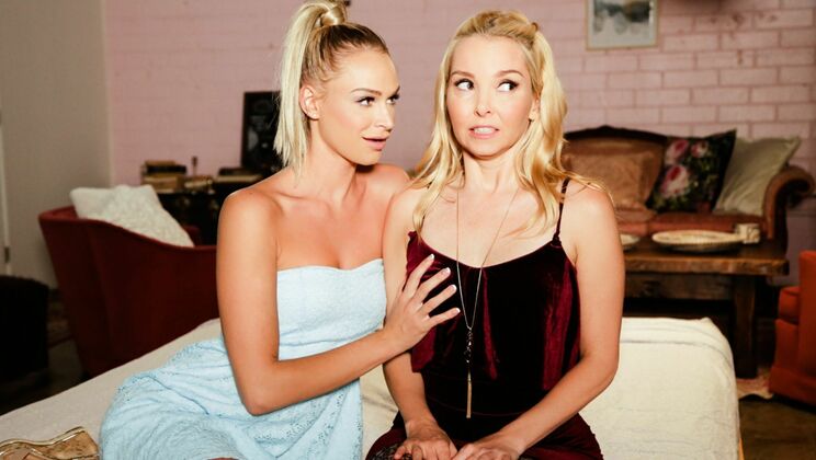 [Mommy'sGirl] - Emma Hix's Steamy Stepfamily Encounter - Emma Hix - Aaliyah Love