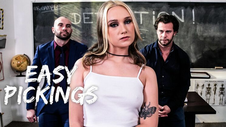 [PureTaboo] - Deepthroat Action with Gwen Vicious - Seth Gamble - Stirling Cooper - Gwen Vicious