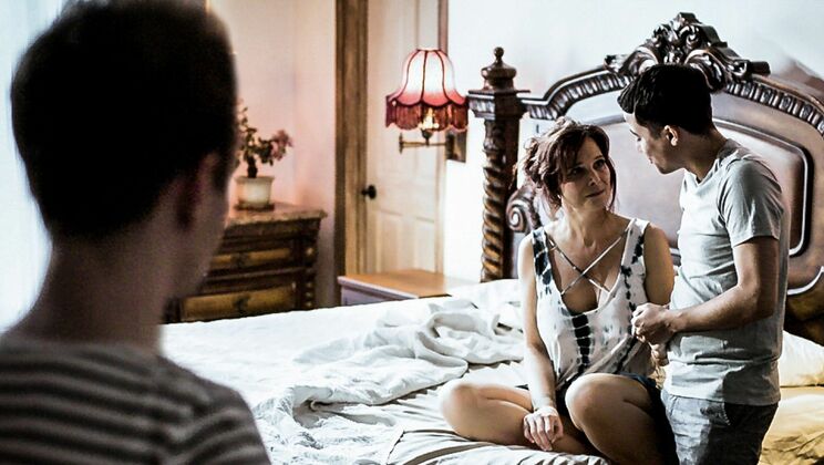 [PureTaboo] - Threesome With Big Tit Stepmom - Ricky Spanish - Syren De Mer - Alex Jett