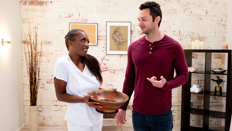 Daya Knight’s Natural Tits Get a Messy Finish