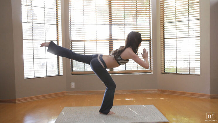 Anal Desire with a Brunette Bombshell