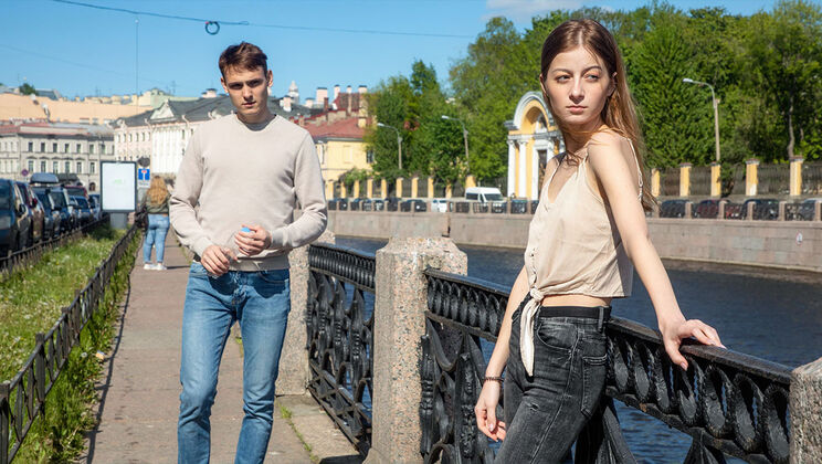 Fucking Boyfriend on Couch - Skinny