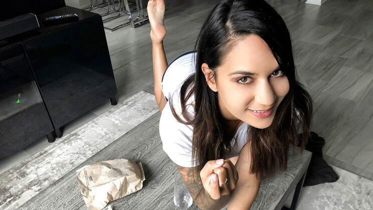 Amell's MILF Temptation