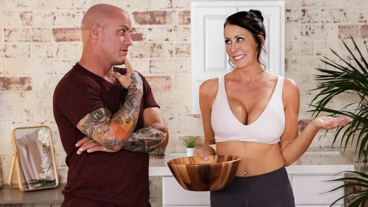 [NuruMassage] - Massage Leads to Dirty Deeds! - Reagan Foxx - Derrick Pierce