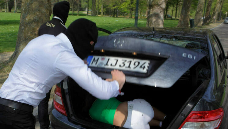 [ElegantRaw] - Double Penetration Butt Fucking - Debbie White