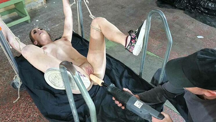 [Submissed] - Lenna Ross Under the Control of a Fucking Machine - Lenna Ross