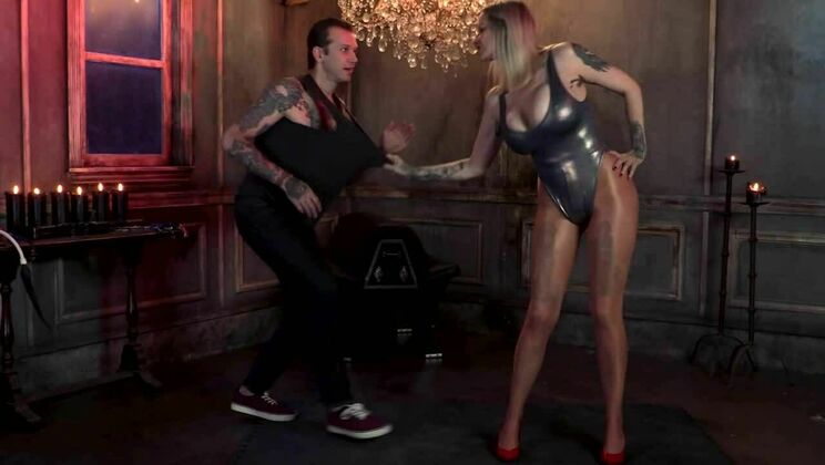 Controlling Cumshot with Big Tit Secretary