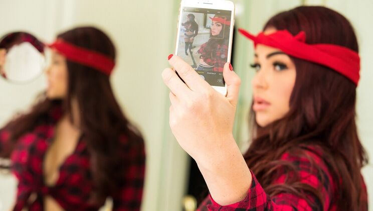 Pierced and Fucked: A Redhead's Delight