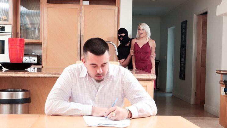 My Girlfriend Cheated with a Robber