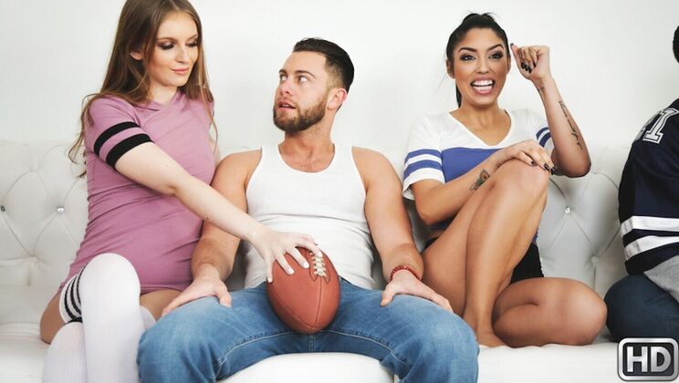 Sunday Sex Party with Vanessa Sky