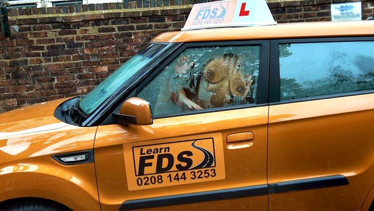 [FakeDrivingSchool] - POV Handjob for a Black Amateur Girl - Ryan Ryder