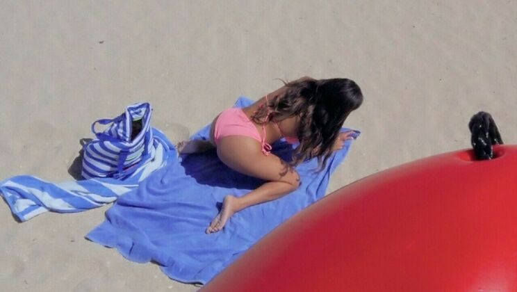 [IKnowThatGirl] - Beachside Lifesaving Fuck - Tony Rubino - Autumn Falls