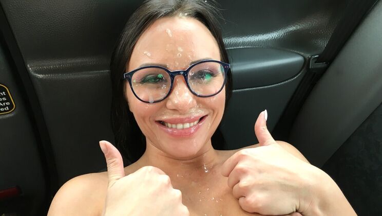 [FakeTaxi] - Outdoor Sex with Alysa and John - Cumshot Facial - John - Alysa Gap