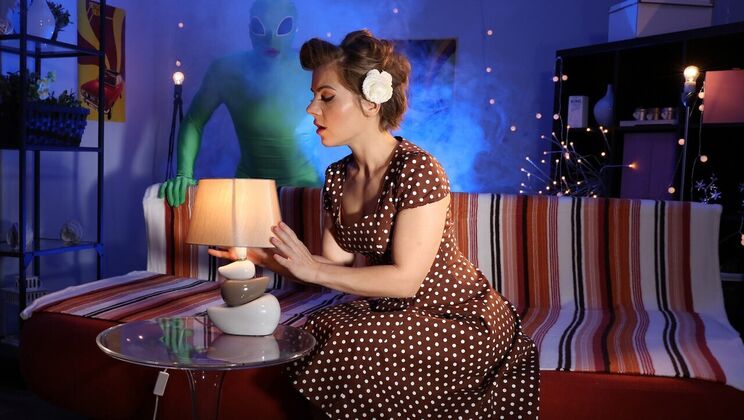 Blowjob for Mom on Halloween