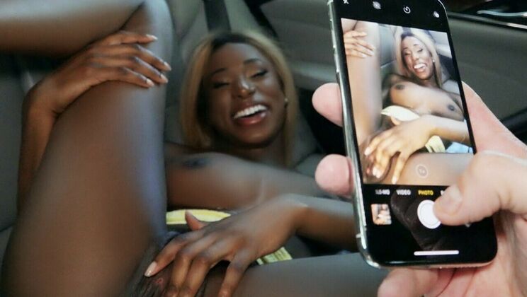 [StrandedTeens] - Kinsley's Krazy Car Sex - Tony Rubino - Kinsley Karter