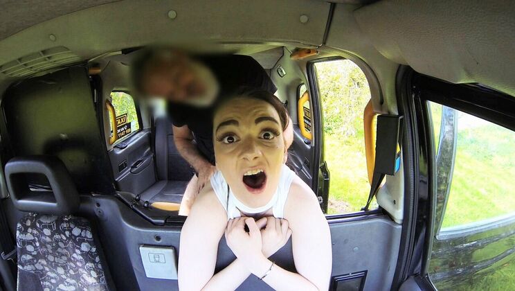 Missionary with Small Tits and Facial