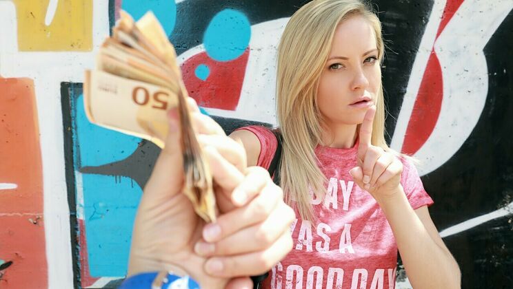 [PublicPickups] - Pierced Blonde Gets Wild in Sex - Sicilia - Tristan Seagal