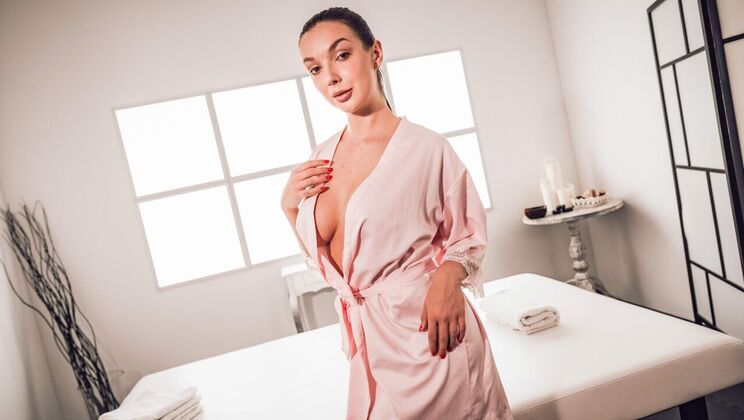 [MassageRooms] - Blowjob for Sam Bourne from Czech Beauty