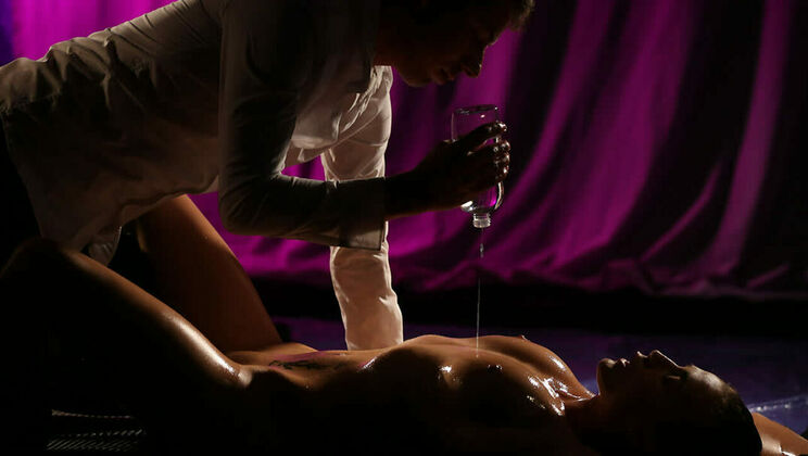 [SinfulXXX] - Blindfolded and Oiled - Nicole Love's Wild Massage - Nicole Love